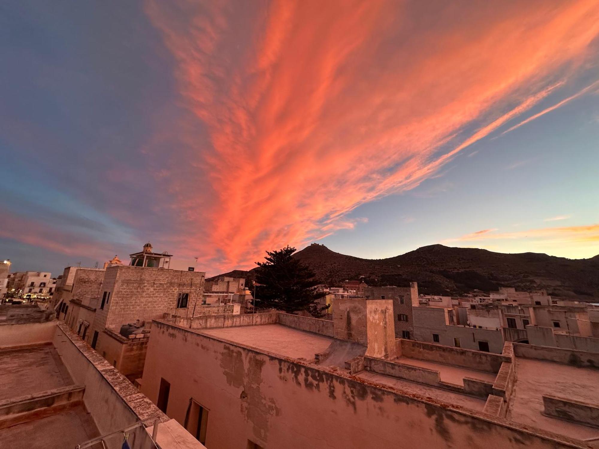 Al centro del centro - Favignana Exterior foto
